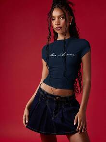 MISSGUIDED Camiseta ajustada de corte corto con estampado gráfico de Miss America, de estilo retro Y2K, de manga corta, para estudiantes, casual, de vuelta al cole, de otoño, de estilo universitario - Azul Marino - Ver 6