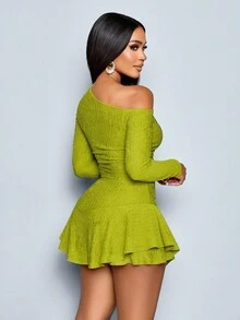 SOLERSUN Women's Green Elegant Asymmetrical Neck Long Sleeve Top And Asymmetric Shorts Two Pieces Set, Graduation Fall, Christmas Women's Clothing - Green - View 2