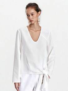 Lumivelle 女式V领长袖系带下摆衬衫，秋季 - 白色 - 查看 3