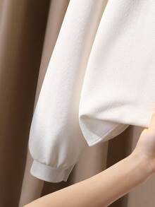 Teen Girl White Textured Fabric Blouse With Lace Collar, Elegant Casual Versatile Shirt For Back To School, Autumn/Winter