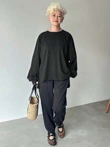 FRIFUL Damen Schwarzes einfarbiges Raglan-Ärmel Loose Lässig vielseitiges Rücken-Knopf-Dekor T-Shirt, Herbst Langarm-Top - Schwarz - Übersicht 7