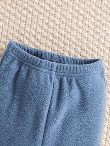 SHEIN Bộ 2 món áo hoodie nỉ lông mềm cho bé trai với họa tiết thêu hình gấu và quần cạp chun, quần áo trẻ em, trang phục trẻ sơ sinh, thích hợp cho mùa thu/đông, 6 tháng-3 tuổi, quần áo trẻ sơ sinh hình gấu, bộ đồ gấu cho bé trai, bộ quần áo mùa đông cho bé trai, bộ áo hoodie hình gấu cho bé trai, bộ đồ gấu màu xanh dương, Cozy Pixies, bộ quần áo mùa đông cho bé trai, bộ đồ cho bé trai, trang phục mùa thu cho bé trai, quần áo trẻ em/trẻ sơ sinh, quần áo bé trai, bộ đồ thường ngày cho bé, trang phục mùa đông cho bé trai, quần áo mùa đông cho bé trai, 6 tháng-3 tuổi - Nhiều màu - Xem 6