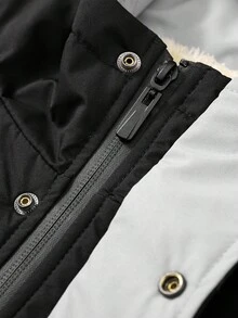Manfinity Homme Jaket Musim Dingin Kasual Pria Ukuran Besar Warna Polos Lengan Panjang Berkerudung dengan Resleting Depan dan Kantong Besar Berlapis Termal - Hitam - View 5