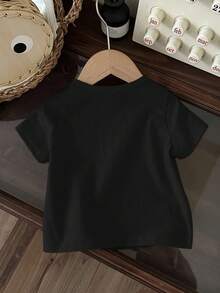 SHEIN Baby Boy Casual Loose Comfortable Halloween English Letter Cute Style Cartoon Print Short Sleeve Top, Suitable For Summer - Black - View 3