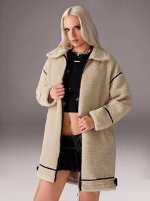 CasuGlow Manteau en fausse pour femmes, fermeture éclair à l'avant, col avec boucle, passepoil contrasté, veste oversize en peluche, fermeture éclair, garniture , coupe longue, manteau  de mouton, col montant, ourlet réglable, coupe confortable, manteaux, vêtements d'hiver, vestes - Beige - Voir 2