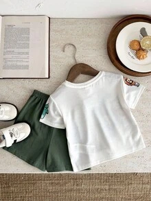 SHEIN 2pcs Baby Boys Casual Cute Animal Crayon Print Loose Fit Round Neck Knitted Top T-Shirt & Knitted Shorts 2 Pieces Set, Suitable For Spring/Summer Wear, Indoor And Outdoor - Green - View 2