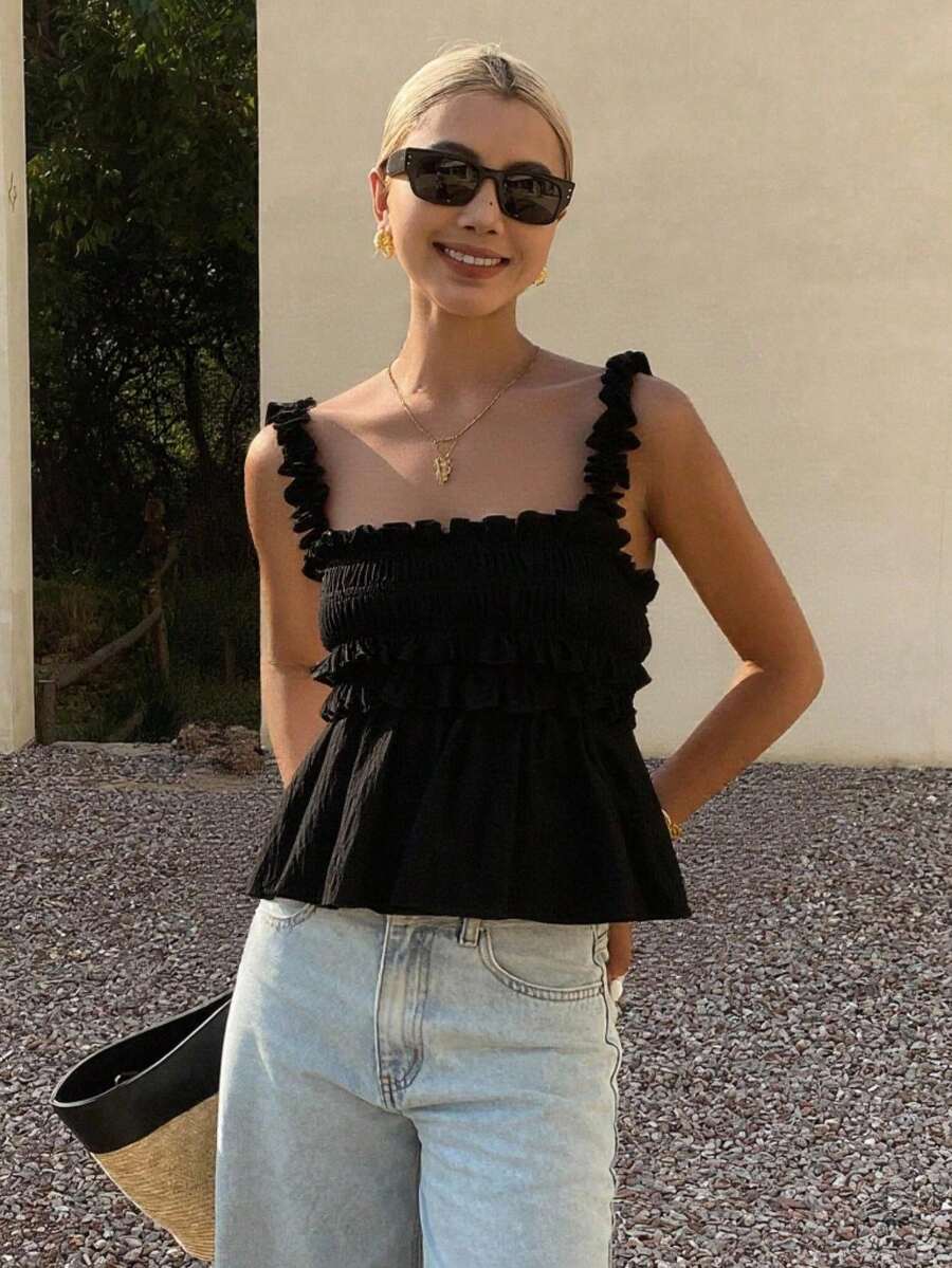 DAZY Damen einfarbiges figurbetontes Spitzen-Schnürung Schwarz Lässig Urlaubs-Trägertop, Ausgehen