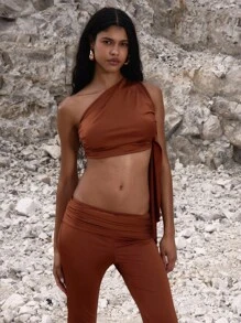 MUSERA 性感不对称单肩上衣搭配喇叭裤套装，适合夜晚外出、生日等场合，优雅迷人，尽显秋日春夏风情。 - 鏽棕色 - 查看 2