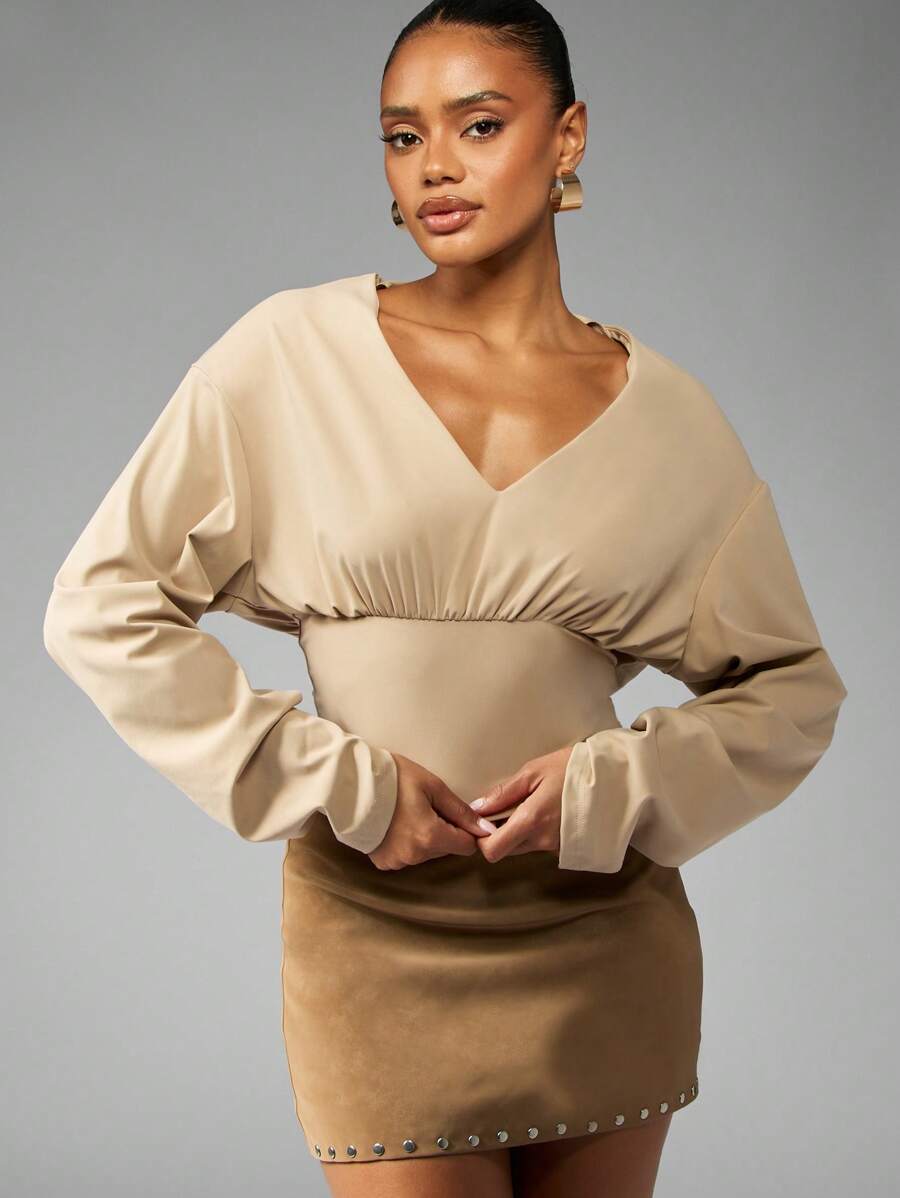 MISSGUIDED Langarm V-Ausschnitt gerafftes Empire Taille Bluse, elegante Taille Raffung Top für besondere Anlässe, Herbst-Winter Mode Statement-Piece - Khaki - Übersicht 1