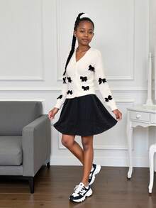 女童超大蝴蝶结白色开衫，柔软优雅，适合居家、外出、聚会、返校