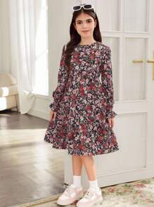 SHEIN Tween 女童碎花印花荷叶袖荷叶边下摆连衣裙 - 黑色 - 查看 1