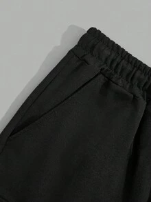 RueChic Men Cottonline Patched Cargo Pockets Drawstring Regular Short - Black - View 6