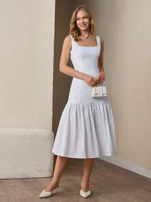 CLARA VERO Solid Color Fitted Bodice Dress With Hipline Shirred, Elegant - White - View 3