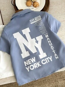 SHEIN 2 件装年轻男孩休闲可爱字母图案短袖领蓝色编织衬衫上衣和白色松紧腰短裤套装，适合度假、春夏、派对、学校、日常穿着 - 藍白色 - 查看 7