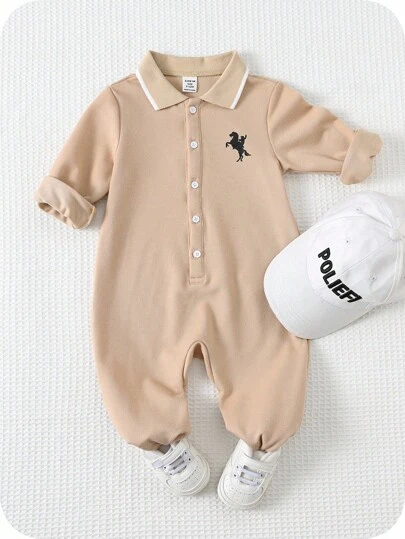 SHEIN 新生儿男/女宝宝可爱卡通图案Polo领长袖连体衣，秋冬季男宝宝卡其色套装，摩卡色婴儿服装，婴儿小马套装