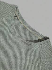 RueChic Men Waffle Fabric Raglan Sleeve Patched Regular T-Shirt Set - Mint Green - View 5