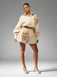 MISSGUIDED Crop Fit Elegant Ruffled Rose Applique Two Piece Outfit Button Down Shirt Shorts Set Unique Fashion Statement Piece Evening Party Cocktail Summer Coordinates Collection