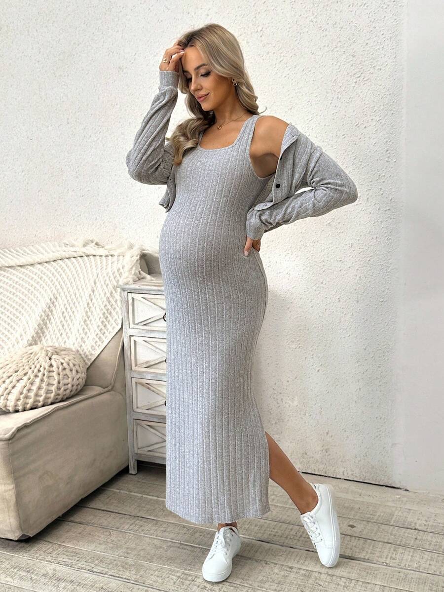 SHEIN 2 piezas Conjunto de maternidad: Vestido de tirantes acanalado de unicolor + Chaqueta corta con botones - Gris - Ver 1