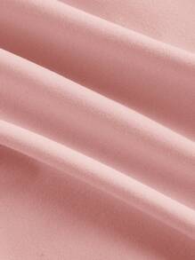 SHEIN X Hannahelzahed SHEIN MOD 金色胸针装饰不对称颈部褶皱鱼尾裙 - 粉色 - 查看 4