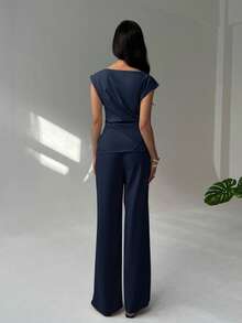 Aloruh 简约通勤办公套装，新款春夏船领短袖收腰女式衬衫+高腰超长阔腿女式长裤，两件套 - 藏蓝色 - 查看 2