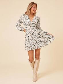 Coeurva 女士 V 领长袖百褶全印花简约短款休闲连衣裙 - 彩色 - 查看 7