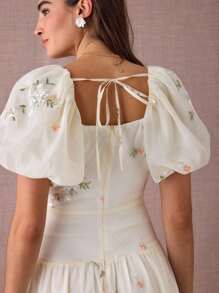 Enchnt 女式 V 领扭纹前泡泡袖 A 字长连衣裙 - 杏色 - 查看 2