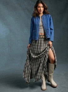 WESTFADE Collared Button Front Scalloped Pocket Long Sleeve Premium 90% Cotton Denim Jacket, Cute Fall Back To School, Casual, Autumn, Winter, Boho, Western Wear For Women, Country Concert - Light Wash - View 2