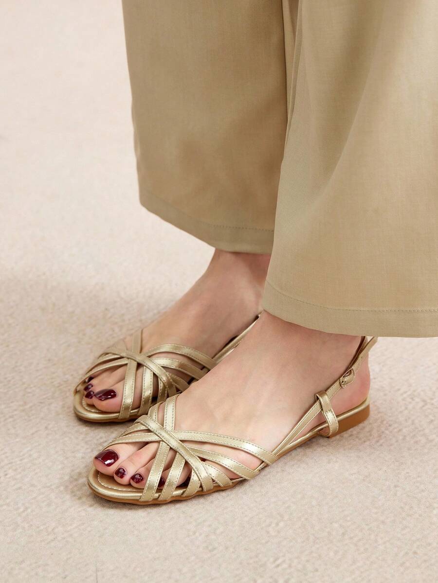 Rosivie 女士户外方头平底金色 PU 材质时尚简约舒适日常凉鞋，带扣带