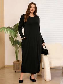 Rosumi 大码女式圆领长袖黑色带口袋连衣裙，秋冬 - 黑色 - 查看 1