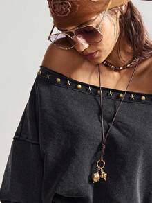 Bohemela Boho Sommer/Herbst Damen Casual Einfarbig Washed Black Studded Metal Decor Off Shoulder Sweatshirt, Bohomian Style Urlaubsoutfits, Geeignet für Musikfestivals - Schwarz - Übersicht 3