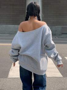 Attitoon Casual Vintage Style White Lace-Like Pattern, Numeric 86 Placement Print, Sexy Off-Shoulder Loose Fit Long Sleeve Sweatshirt For Women, Suitable For Fall/Winter, Vintage, Sexy, Cute, Y2K, Bohemian, Hippie, Music Festival, Punk, Y2K, Sexy Girl - Light Grey - View 3