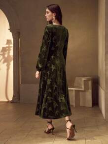 MOTF PREMIUM VELVET JACQUARD LANTERN SLEEVE DRESS - Olive Green - View 3