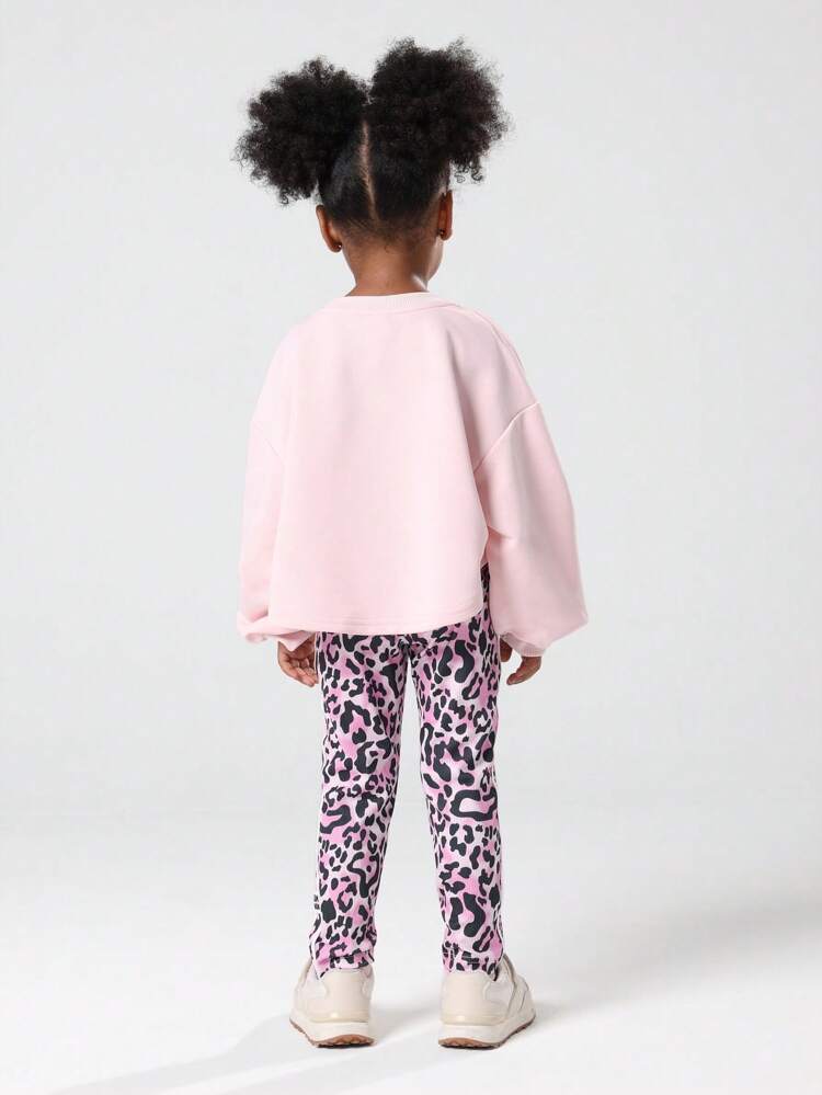 Oversized Sweatshirt With Pink Heart Print And Leopard Leggings
