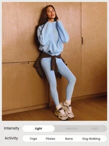 GLOWMODE Quần legging cạp siêu cao 28 inch Softy Velvaire không đường may phía trước với túi bên hông, thích hợp cho yoga, pilates, tập luyện nhẹ nhàng, mặc hàng ngày, mùa xuân hè. - Màu xanh nhạt - Xem 7