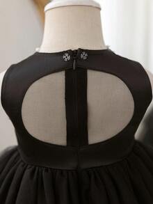 SHEIN Babygirl 优雅可爱的黑色缎面网眼无袖连衣裙