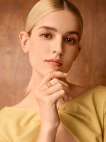 MOTF PREMIUM NHẪN ĐƠN CHI TIẾT BÍM MẠ VÀNG 18K - Vàng - Xem 7