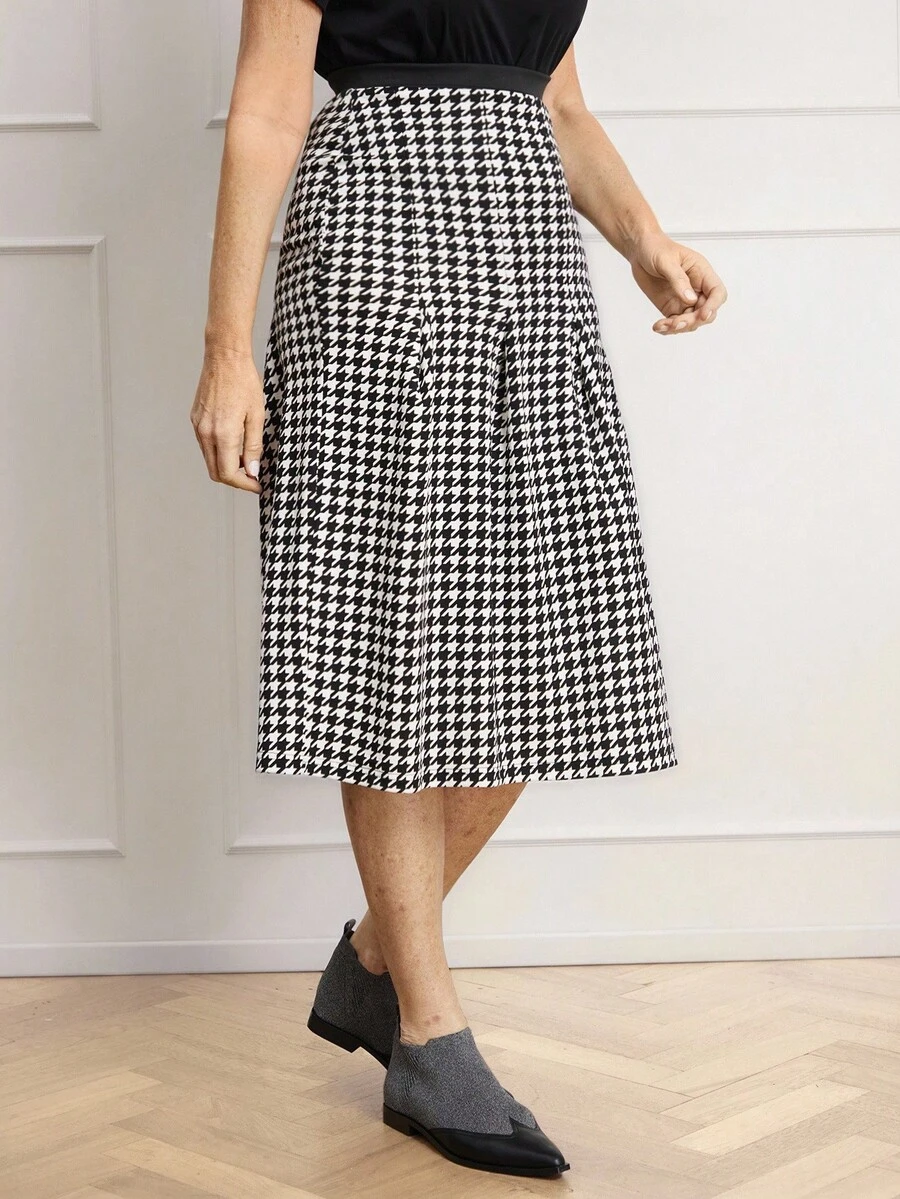 SHEIN LUNE Women Houndstooth Pleated Skirt, Elegant Autumn Valentine's Day New Years Women Spring - Black and White - View 1