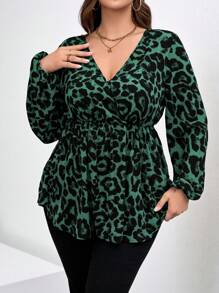 SHEIN Clasi Plus Size Leopard Print V-Neck Long Sleeve Fitted Shirt