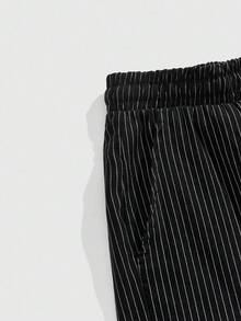 Manfinity RelaxMax Men's Striped Elastic Waist Pocket Drawstring Casual Shorts - Black - View 3