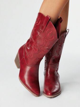 Fairycore 2025 Neue Herbst/Winter Europäischer & Amerikanischer Stil weinrote Slip-On Damen Spitzschuh Plateau-Absatz Bestickte Reit-Stiefel bis zur Mitte des Wades