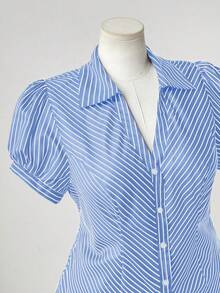 Sunspun 大码女式复古浪漫休闲时尚学院风条纹花卉印花多功能前开灯笼袖休闲衬衫，适合日常穿着、开学季、万圣节、节假日 - 藍白色 - 查看 5