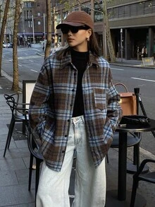 DAZY 撞色格纹宽松复古长袖口袋翻领休闲街头风女式外套，秋冬款 - 棕色 - 查看 1