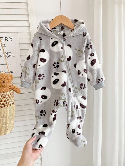 SHEIN Baby Boy Panda Print Hooded Long Sleeve Fleece Jumpsuit, Soft & Comfortable All-Match Outfit Suitable For Home & Outdoor, Autumn/Winter Baby Panda Pajamas Baby Hooded Romper Zip Up Baby Pajamas  Panda Print Baby Clothes Baby Pajamas With Feet Hooded Baby Pajamas Panda Print Pajamas Baby Casual Zipper Romper