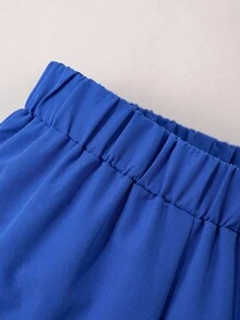 Conjunto de 3 piezas de traje casual elegante para niño pequeño para boda y eventos: chaleco de unicolor con ajuste ceñido + pantalón de traje casual + pajarita a lunares desmontable. Pañuelo de contraste decora el pecho y la pajarita - Azul - Ver 5