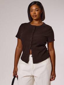 MUSERA 大码修身短袖纽扣上衣，优雅高贵，适合度假、休闲、可爱、浪漫的90年代Y2K风格冬季穿着。 - 咖啡棕 - 查看 5