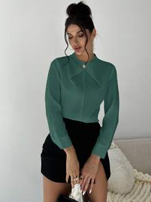 Firerie Camisa ajustada de unicolor elegante y minimalista con decoración de metal en escote en V, adecuada para el uso diario - Azul Cadete - Ver 6