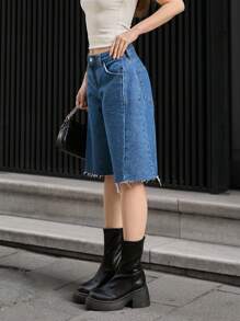 RueChic Low Waist Side Pleat Detailed Denim Short - Medium Wash - View 4