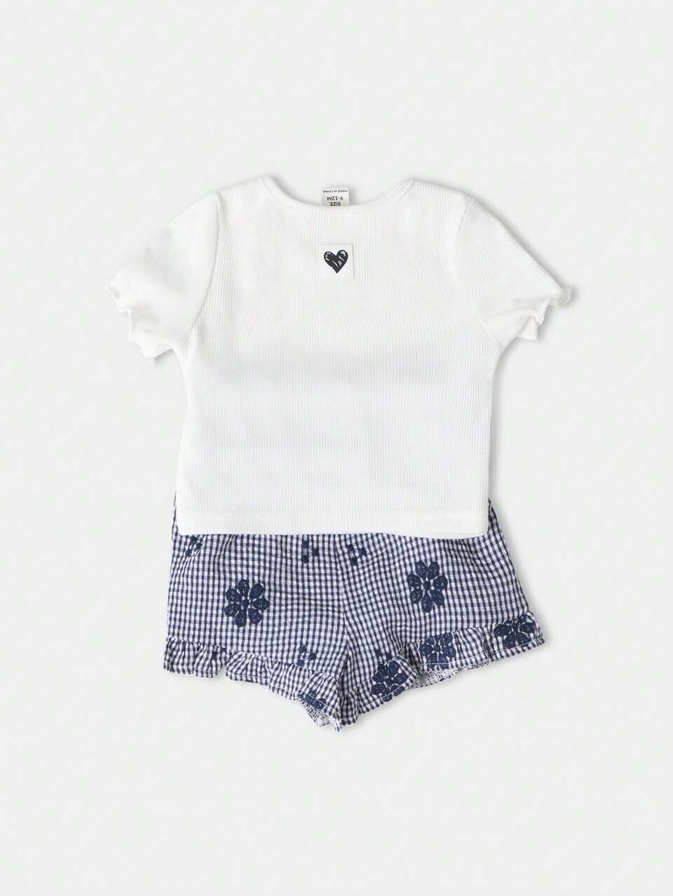 Ribbed T-Shirt With Heart Print And Gingham Ruffle Shorts