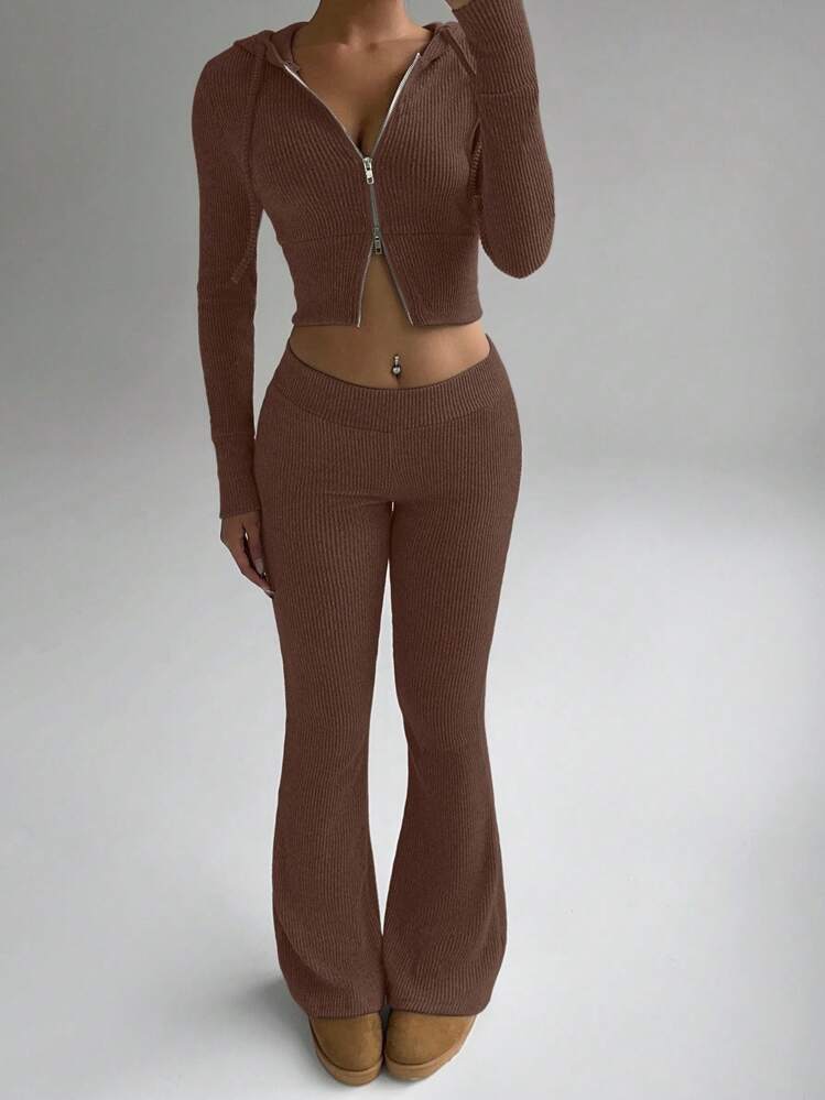 FavEase 杏色羊毛针织纹理前拉链短款连帽运动衫和复古喇叭长裤，极简休闲运动百搭衣橱必备女装春秋套装 - 咖啡棕 - 查看 3