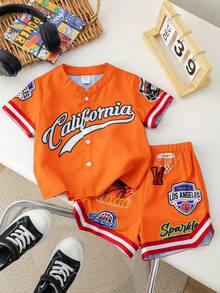 SHEIN 新生儿/婴儿男女通用字母图案撞色圆领短袖开衫和短裤休闲两件套运动服，柔软舒适，适合户外活动，夏季